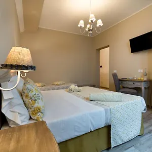 https://a-casa-di-aurora-2.sicilyhotelsitaly.net